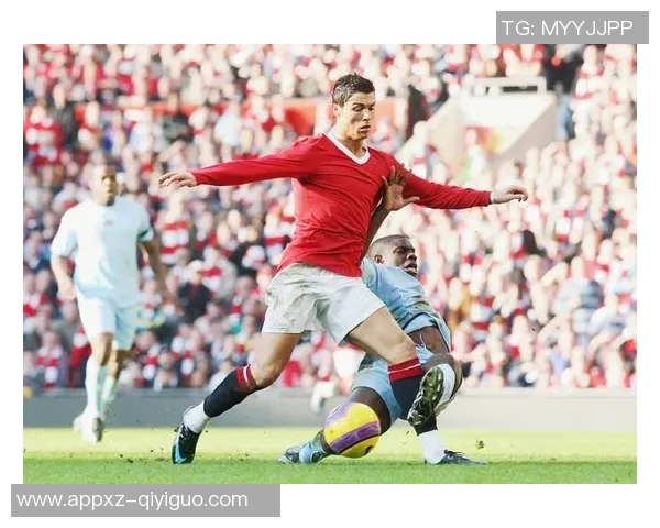 曼城前球员理查兹谈戒酒减肥经历称运动不足是最大问题